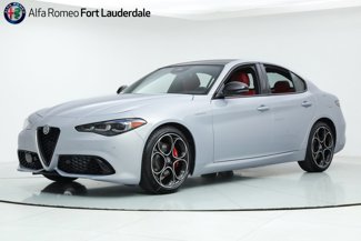 New 2025 Alfa Romeo Giulia w/ Veloce Package Rwd image 1