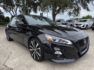 Used 2019 Nissan Altima 2.5 Platinum image 1