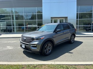 Used 2022 Ford Explorer XLT w/ Equipment Group 202A image 1