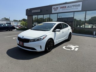 Used 2017 Kia Forte LX image 1