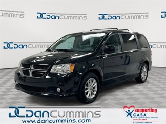 Used 2019 Dodge Grand Caravan SXT image 1
