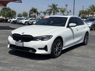Used 2019 BMW 330i Sedan w/ Driving Assistance Package image 1