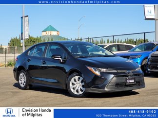 Used 2023 Toyota Corolla LE image 1