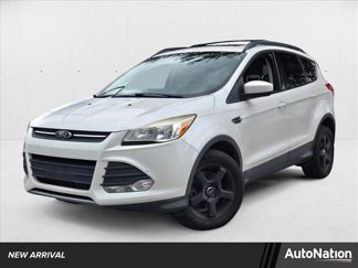 Used 2013 Ford Escape SE image 1