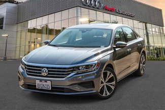 Used 2022 Volkswagen Passat 2.0T SE image 1