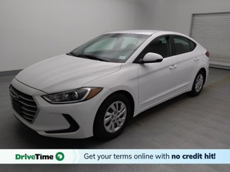 Used 2018 Hyundai Elantra SE image 1
