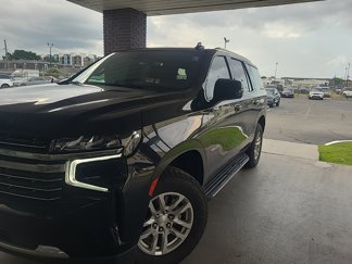 Used 2022 Chevrolet Tahoe LT w/ Luxury Package image 1