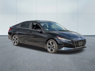Used 2023 Hyundai Elantra Limited image 1
