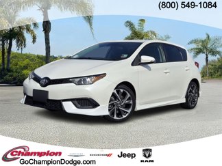 Used 2018 Toyota Corolla iM image 1