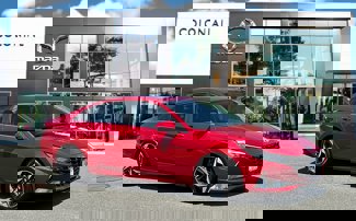 Used 2023 Hyundai Elantra Limited image 1