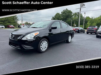 Used 2015 Nissan Versa SV image 1