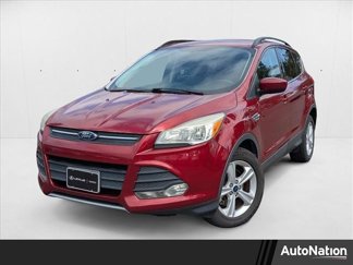 Used 2014 Ford Escape SE w/ Equipment Group 201A image 1