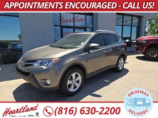 Used 2013 Toyota RAV4 XLE image 1