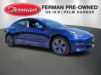 Used 2022 Tesla Model 3 Standard Range image 1