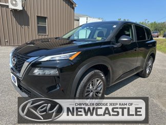 Used 2023 Nissan Rogue S image 1