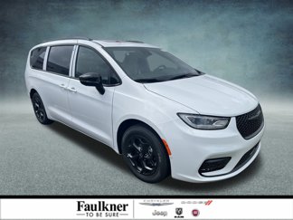 New 2025 Chrysler Pacifica Premium image 1