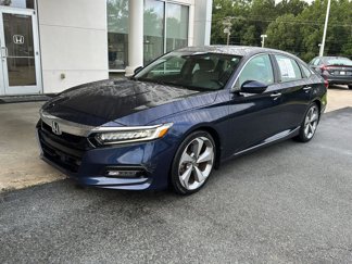 Used 2018 Honda Accord Touring image 1