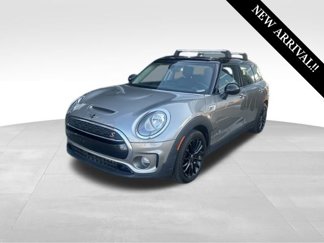 Used 2017 MINI Cooper Clubman S image 1