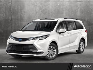 Used 2022 Toyota Sienna LE image 1