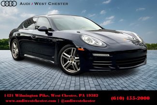 Used 2016 Porsche Panamera 4 image 1