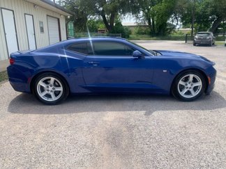 Used 2019 Chevrolet Camaro LT image 1