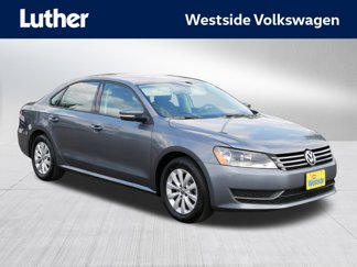 Used 2012 Volkswagen Passat 2.5 S image 1