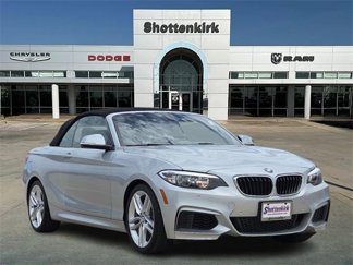 Used 2016 BMW 228i Convertible image 1