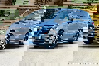 Used 2019 Honda Odyssey Touring image 1