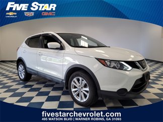 Used 2019 Nissan Rogue Sport S image 1