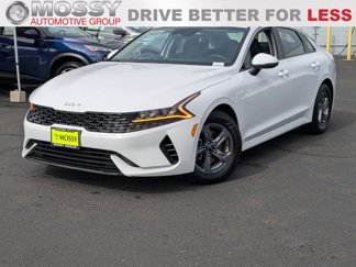 Used 2023 Kia K5 LXS image 1
