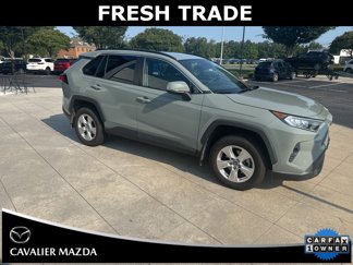 Used 2020 Toyota RAV4 XLE image 1