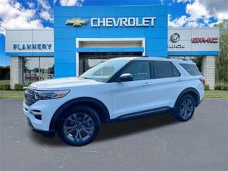 Used 2021 Ford Explorer XLT w/ Equipment Group 202A image 1