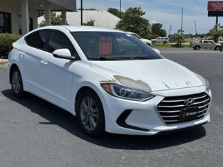 Used 2017 Hyundai Elantra SE image 1