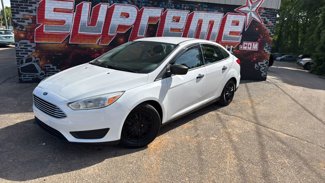 Used 2016 Ford Focus S image 1