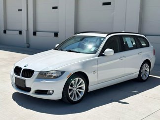 Used 2012 BMW 328i xDrive Wagon image 1