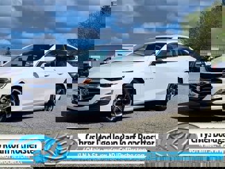 Used 2022 Chevrolet Malibu LT image 1
