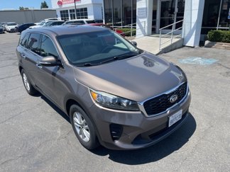 Used 2019 Kia Sorento LX image 1
