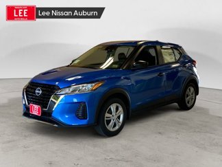 New 2025 Nissan Kicks Play S image 1