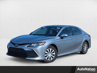 Used 2023 Toyota Camry LE image 1