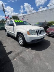 Used 2009 Jeep Grand Cherokee Laredo image 1