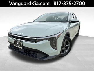 Certified 2025 Kia K4 LXS image 1