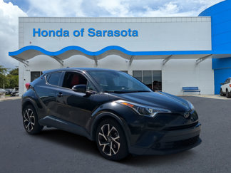 Used 2019 Toyota C-HR XLE image 1