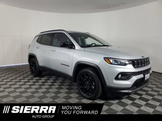 Used 2025 Jeep Compass Latitude w/ Altitude Special Edition image 1