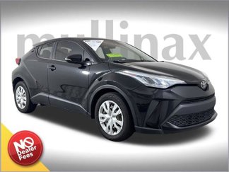 Used 2021 Toyota C-HR LE image 1