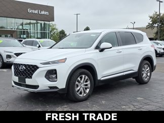Used 2019 Hyundai Santa Fe SE image 1