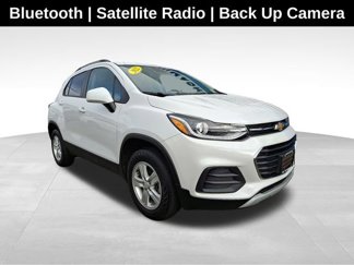Certified 2022 Chevrolet Trax LT w/ LT Convenience Package image 1