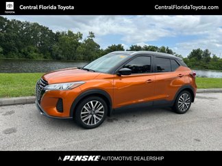 Used 2021 Nissan Kicks SV image 1
