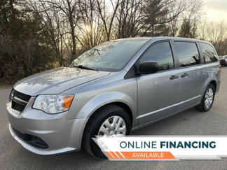 Used 2020 Dodge Grand Caravan SE image 1