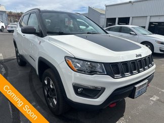 Used 2018 Jeep Compass Trailhawk w/ Navigation Group image 1