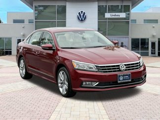Used 2017 Volkswagen Passat 1.8T SEL Premium image 1